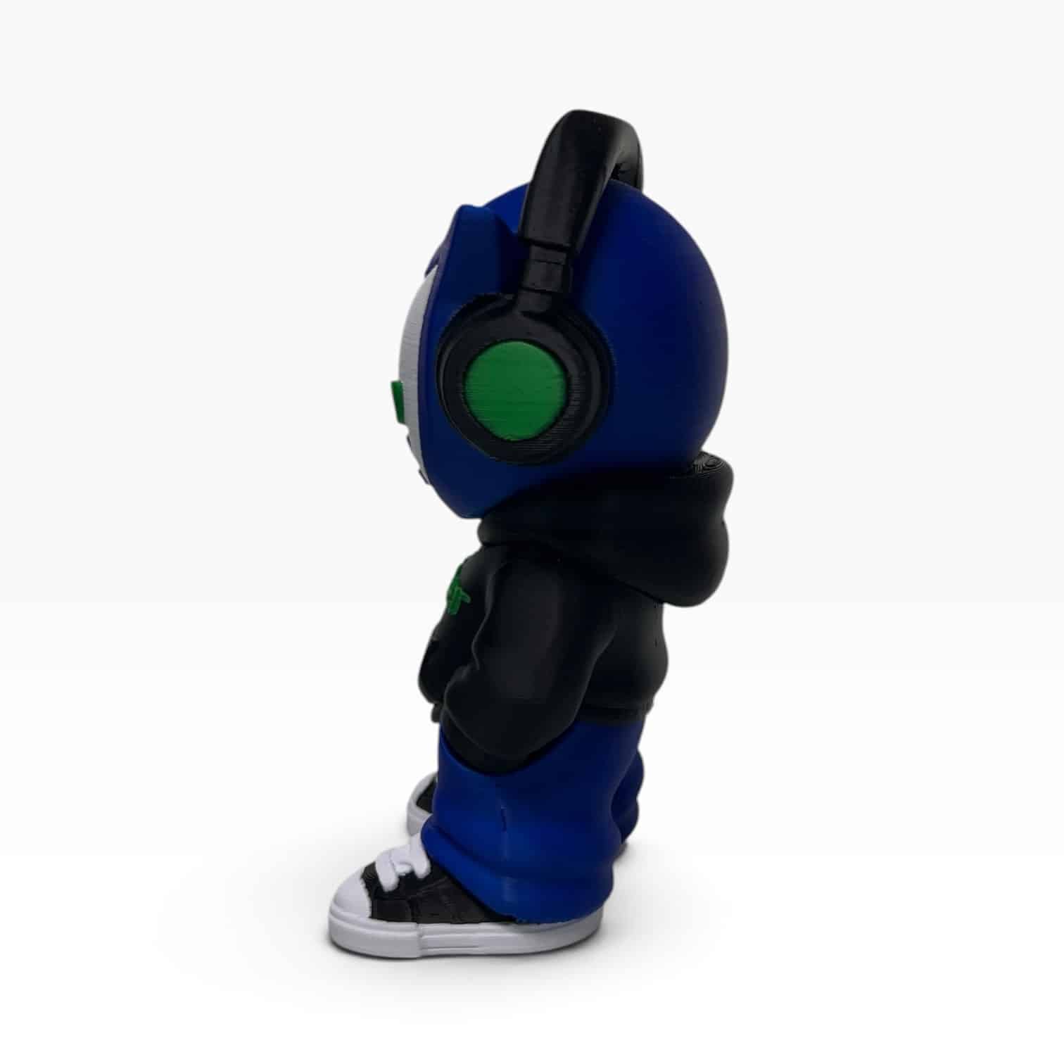 π§ NAPSTER 4β Collectible Figure + Display Case πΏπ₯ - Image 3